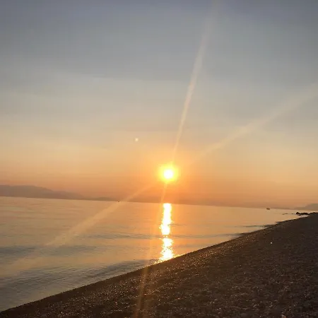 The Doctor's * Sykia (Corinthia)